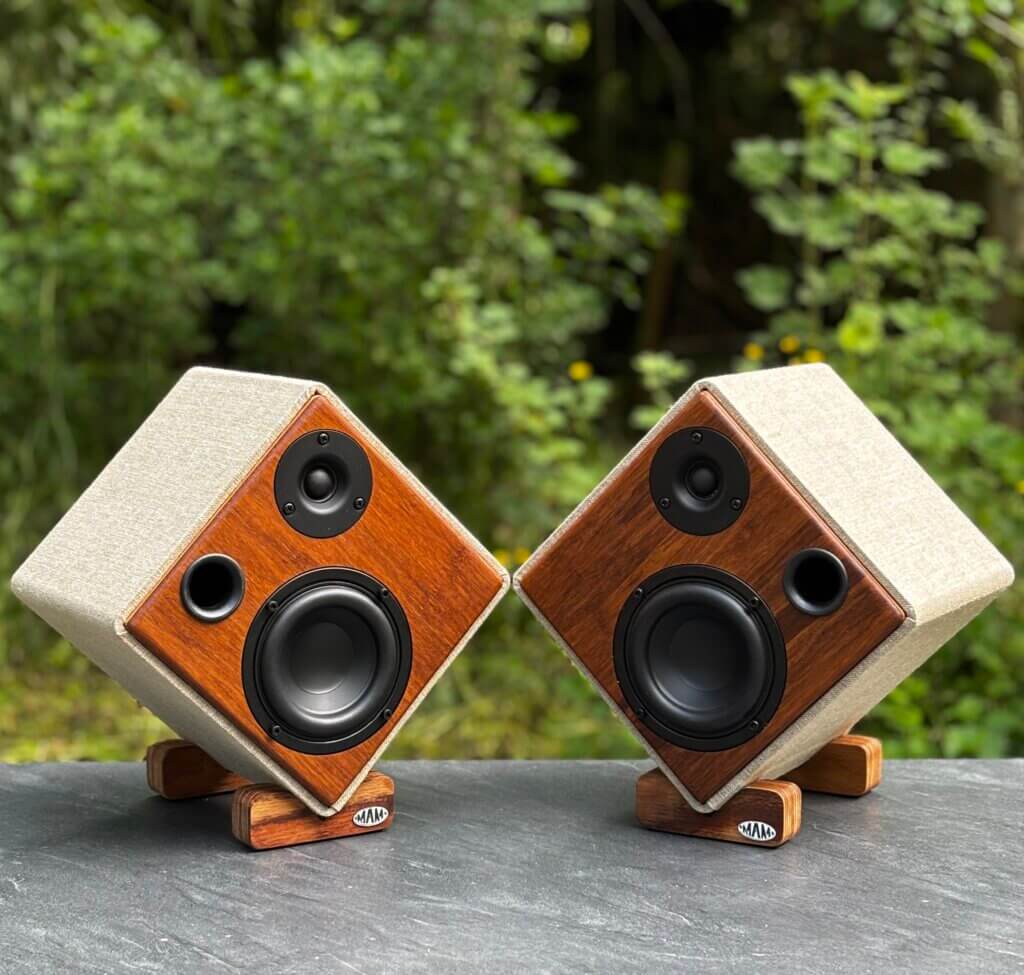 MERET 030-L, petites enceintes acoustiques