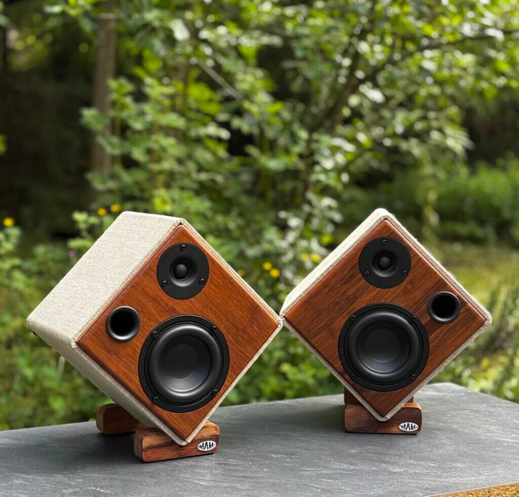 MERET 030-L, petites enceintes acoustiques